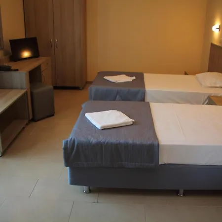 александра палас