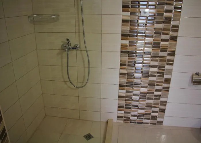 александра палас Hotel Kranevo