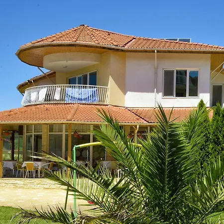 Hotel александра палас Kranevo