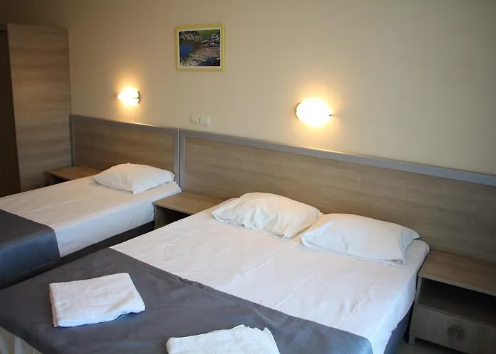 Alexandra Palace מלון 3*